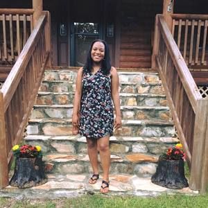 Meet your Posher, Kerrie